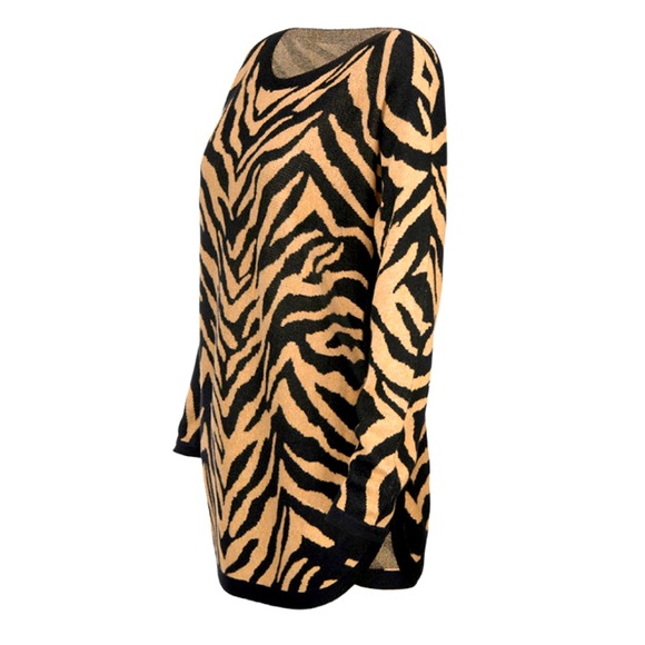 CABI Dani Women’s Black Tan Leopard Print Round Neck Pullover Size Medium EUC - Picture 4 of 9